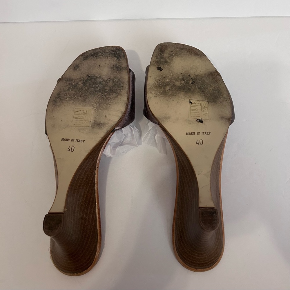 Aldo Gold Metallic Twist Wedge Slide Sandal - Picture 10 of 10